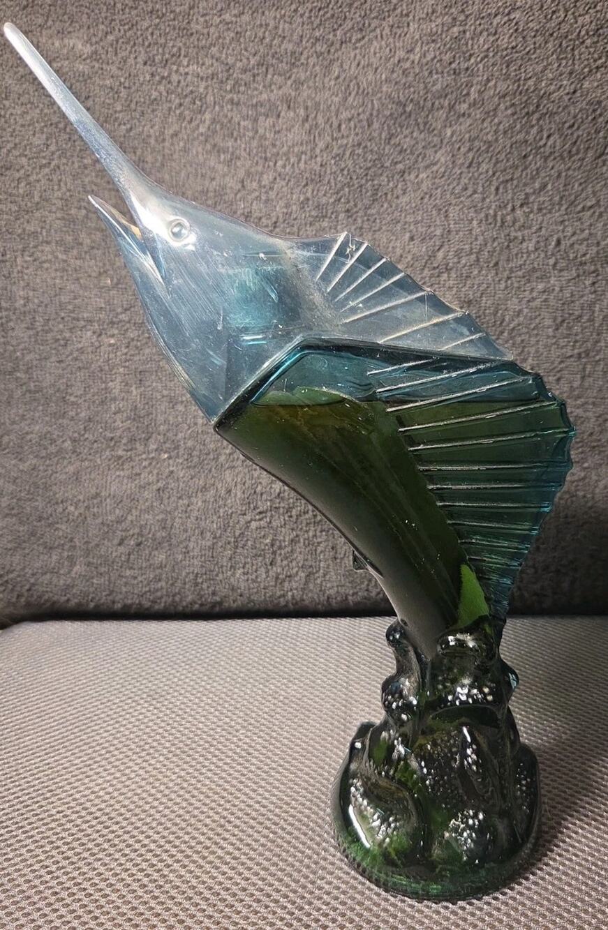 vintage Avon "Sea Trophy" Wind Jammer After Shave decanter